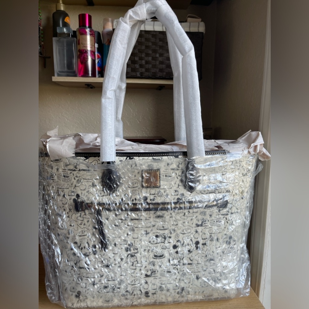 Dooney & Bourke Disney Mickey and Minnie Picnic Large Tote bag